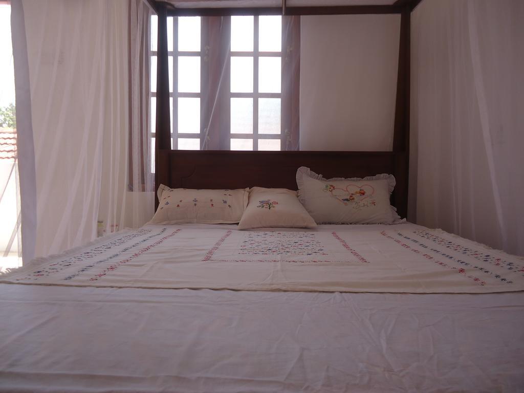 Chithra Homestay Tangalle Exterior foto